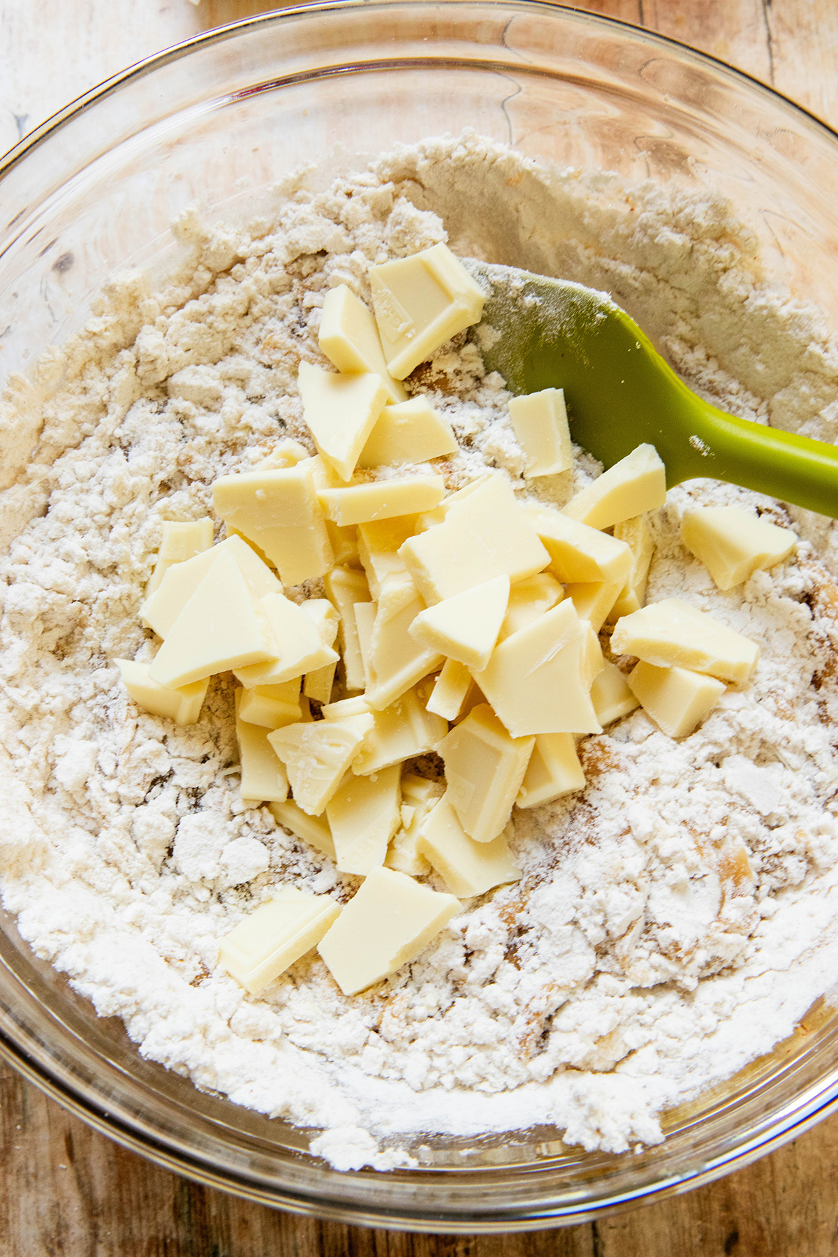 flour with white chocolaye