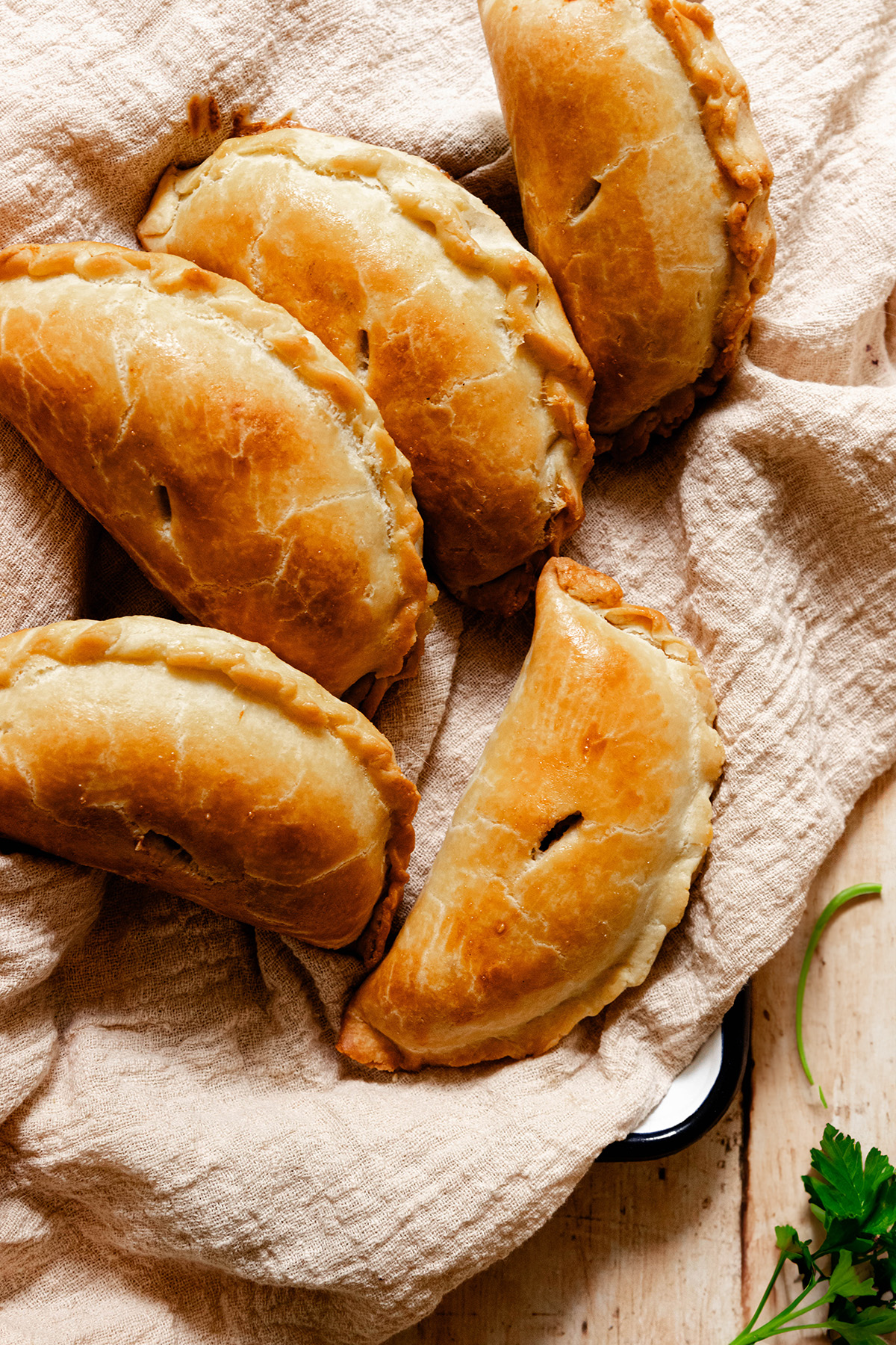 IRISH PASTIES RECIPE: DELICIOUS IRISH PASTY RECIPES